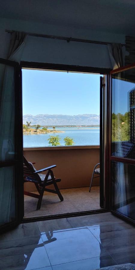 Seaview Apartments, Ventura Apartment Nin