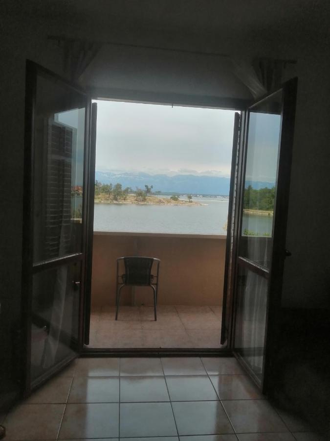 Seaview Apartments, Ventura Apartment Nin