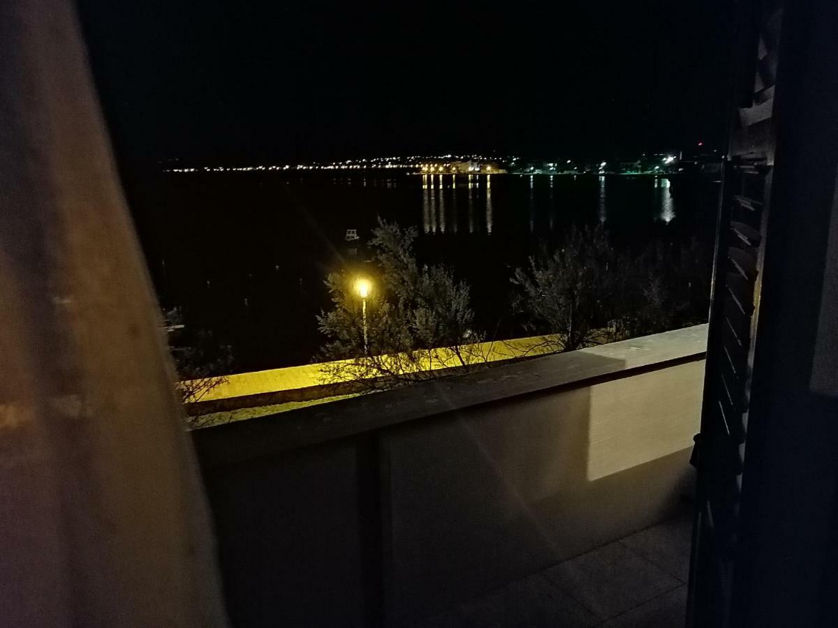 Seaview Apartments, Ventura * Nin